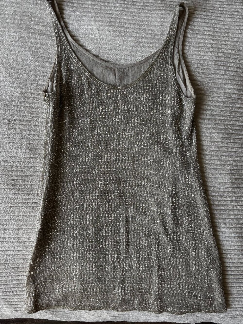 ✨ Vera Wang Beaded Silk Mini Dress – Silver Metallic ✨